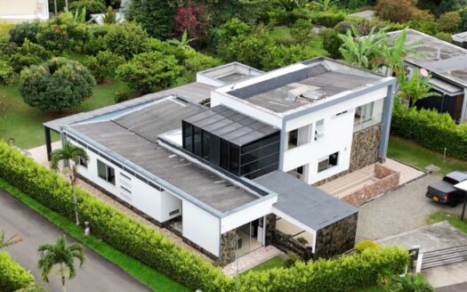 Casa campestre en venta en Conjunto Pontevedra – El Caimo, Armenia