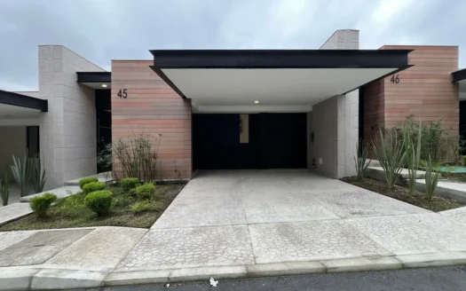 Casa campestre en venta en Armenia Quindío – Conjunto exclusivo en Avenida Centenario